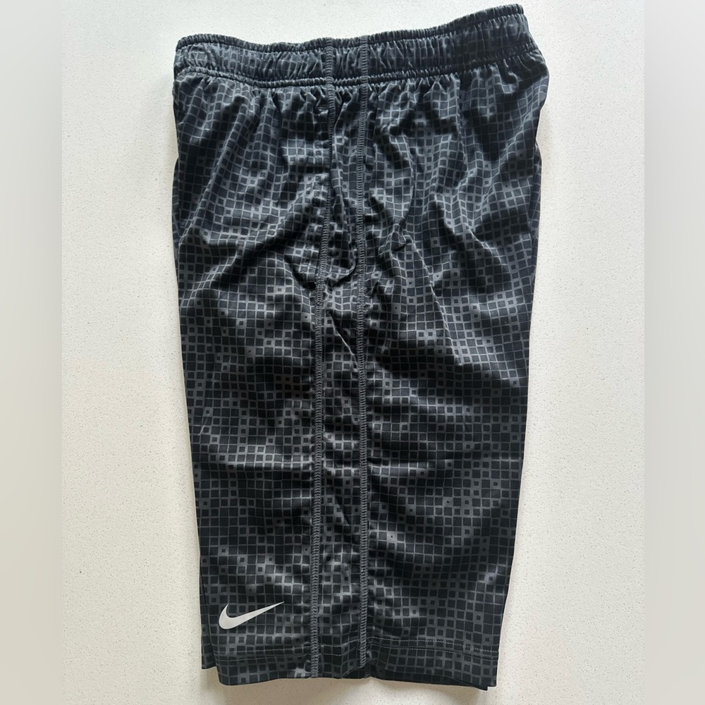 Nike Dri-Fit black patterned shorts in size YL